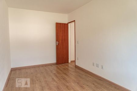 Suíte de casa de condomínio para alugar com 3 quartos, 100m² em Vargem Grande, Rio de Janeiro