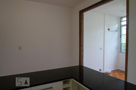Sala de apartamento para alugar com 1 quarto, 40m² em Gávea, Rio de Janeiro