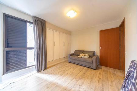 Apartamento à venda com 120m², 3 quartos e 1 vagaQuarto 2