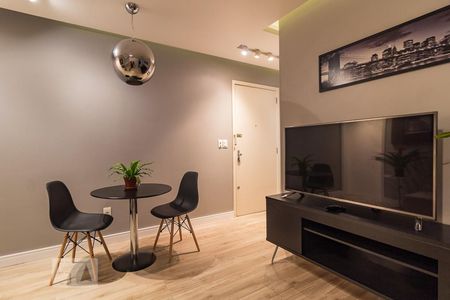 Sala de apartamento para alugar com 1 quarto, 45m² em Mont Serrat, Porto Alegre