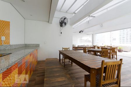 Studio para alugar com 28m², 1 quarto e 1 vaga Studio para alugar com 28m², 1 quarto e 1 vagaEspaço Gourmet