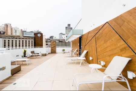 Studio para alugar com 28m², 1 quarto e 1 vaga Studio para alugar com 28m², 1 quarto e 1 vagaSolarium