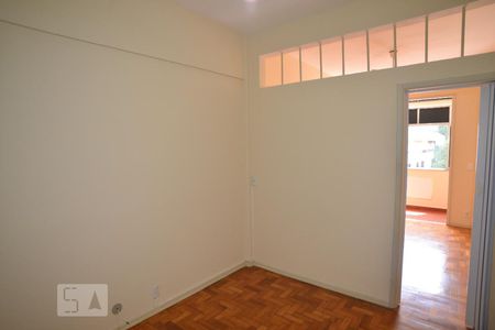 Sala de apartamento para alugar com 1 quarto, 40m² em Botafogo, Rio de Janeiro