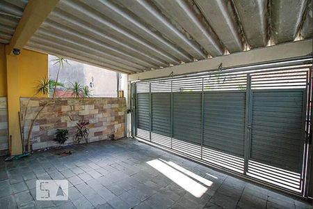 Casa à venda com 212m², 3 quartos e 2 vagasGaragem