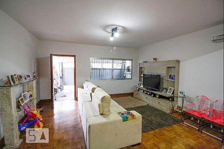 Sala de casa à venda com 3 quartos, 212m² em Vila Anglo Brasileira, São Paulo