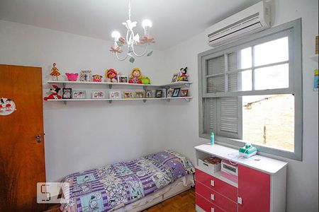 Quarto 3 de casa à venda com 3 quartos, 212m² em Vila Anglo Brasileira, São Paulo