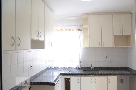 Apartamento à venda com 68m², 2 quartos e 1 vaga