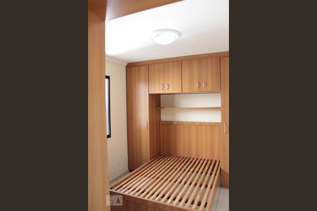 Apartamento à venda com 68m², 2 quartos e 1 vaga