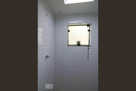 Banheiro  de casa à venda com 3 quartos, 290m² em Parque Marajoara, Santo André