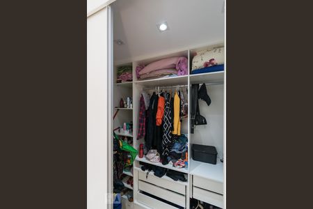 Apartamento para alugar com 46m², 1 quarto e 1 vagaQuarto - Closet