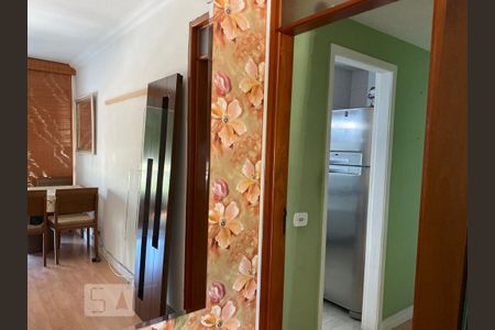 Apartamento para alugar com 73m², 2 quartos e 1 vaga Apartamento para alugar com 73m², 2 quartos e 1 vagaCorredor