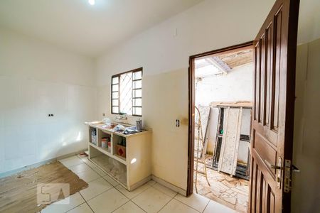 Cozinha de casa para alugar com 2 quartos, 60m² em Vila Medeiros, São Paulo