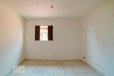 Quarto 1 de casa para alugar com 2 quartos, 60m² em Vila Medeiros, São Paulo