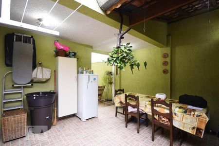 Churrasqueira de casa à venda com 4 quartos, 120m² em Jardim Taboao, São Paulo