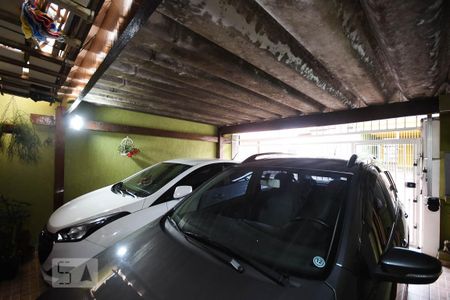 Garagem de casa à venda com 4 quartos, 120m² em Jardim Taboao, São Paulo