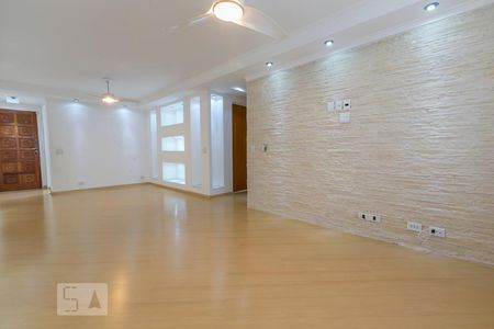 Apartamento para alugar com 90m², 2 quartos e 1 vagaSala 