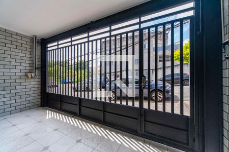 Casa para alugar com 180m², 3 quartos e 2 vagas Casa para alugar com 180m², 3 quartos e 2 vagasGaragem