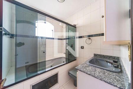 Casa para alugar com 180m², 3 quartos e 2 vagas Casa para alugar com 180m², 3 quartos e 2 vagasBanheiro 2