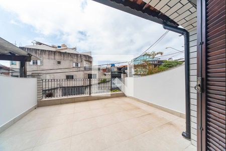 Varanda do Quarto 1 de casa para alugar com 3 quartos, 180m² em Jardim Las Vegas, Santo André