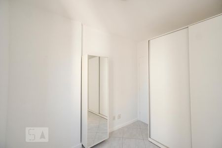 Quarto suíte 02 de apartamento para alugar com 3 quartos, 72m² em Vila Gomes Cardim, São Paulo
