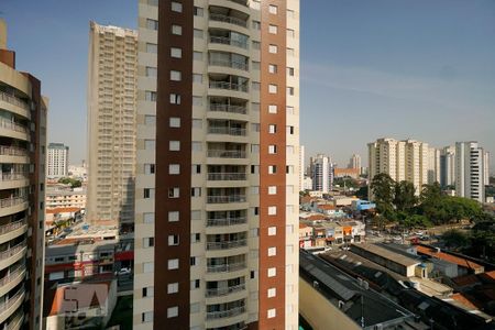 Vista quarto suíte 02 de apartamento para alugar com 3 quartos, 72m² em Vila Gomes Cardim, São Paulo