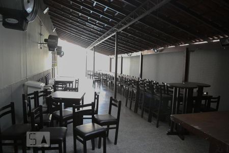 Apartamento para alugar com 70m², 2 quartos e 1 vagaÁrea comum - Salão de festas