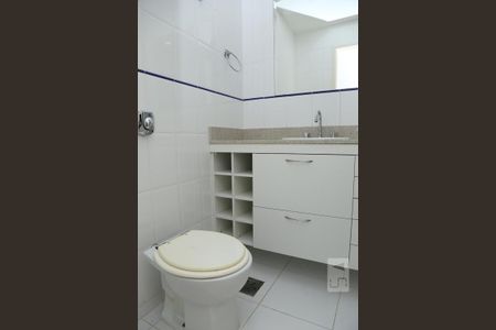 Apartamento para alugar com 70m², 2 quartos e 1 vagaBanheiro
