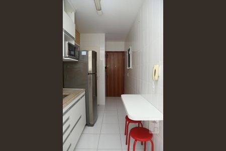 Apartamento para alugar com 70m², 2 quartos e 1 vagaCozinha