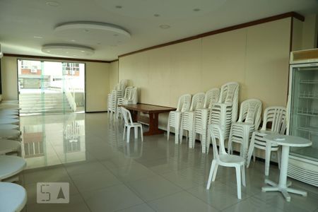 Apartamento para alugar com 70m², 2 quartos e 1 vagaÁrea comum - Salão de festas