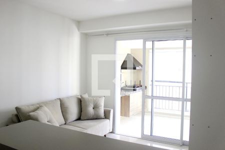 Sala  de kitnet/studio para alugar com 1 quarto, 38m² em Jardim Flor da Montanha, Guarulhos