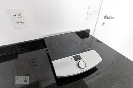 Studio para alugar com 38m², 1 quarto e 1 vagaCozinha - fogão de indução