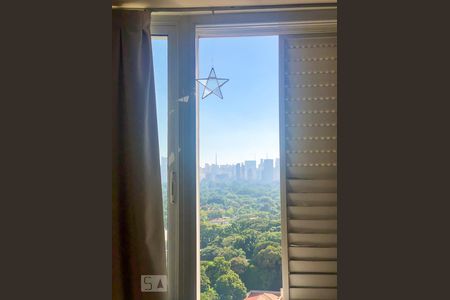 Apartamento à venda com 180m², 3 quartos e 2 vagasQuarto 2