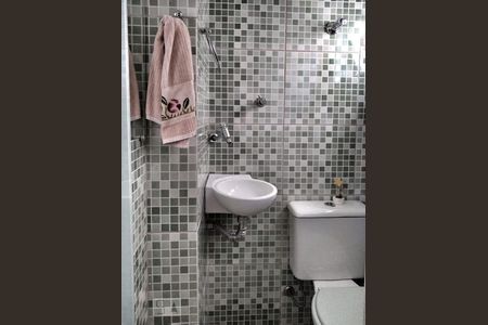 Banheiro de apartamento à venda com 2 quartos, 70m² em São Lucas, Belo Horizonte