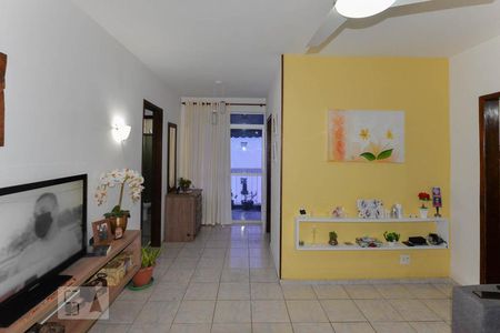 Sala de apartamento para alugar com 2 quartos, 61m² em Vila Isabel, Rio de Janeiro