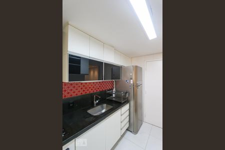Apartamento à venda com 103m², 3 quartos e 2 vagasCozinha