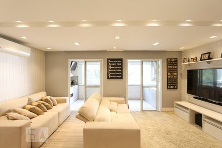 Sala de apartamento à venda com 3 quartos, 103m² em Vila Suzana, São Paulo