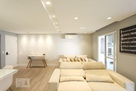 Sala de apartamento à venda com 3 quartos, 103m² em Vila Suzana, São Paulo