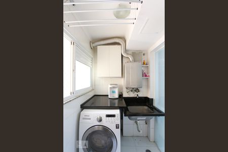 Apartamento à venda com 103m², 3 quartos e 2 vagasÁrea de serviço