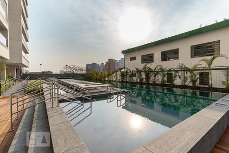 Apartamento para alugar com 73m², 2 quartos e 1 vagaPiscina