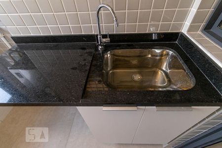 Apartamento para alugar com 73m², 2 quartos e 1 vagaÁrea de serviço