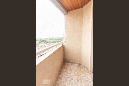 Apartamento para alugar com 75m², 2 quartos e 1 vagaVaranda