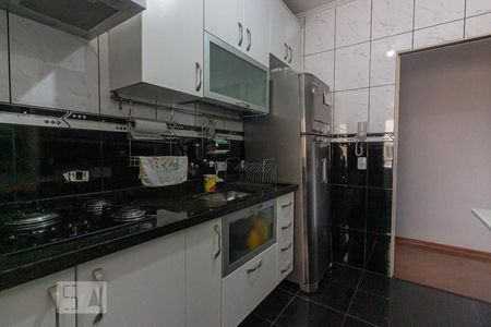 Apartamento para alugar com 75m², 2 quartos e 1 vagaCozinha