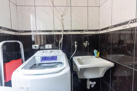 Apartamento para alugar com 75m², 2 quartos e 1 vagaÁrea de serviço