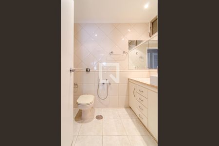 Apartamento à venda com 130m², 3 quartos e 1 vagaBanheiro