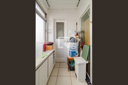 Apartamento à venda com 130m², 3 quartos e 1 vagaÁrea de serviço