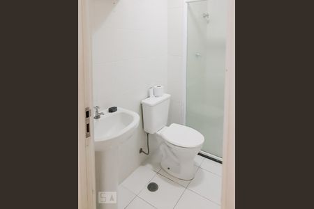 banheiro de apartamento para alugar com 1 quarto, 33m² em Mooca, São Paulo