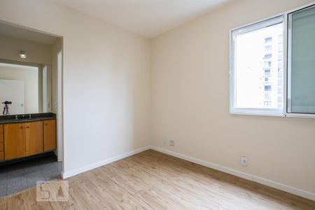 Apartamento para alugar com 67m², 2 quartos e 1 vagaSuite