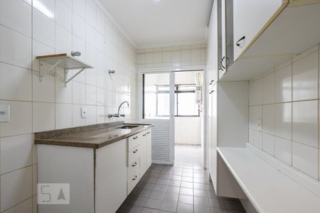 Apartamento para alugar com 67m², 2 quartos e 1 vagaCozinha