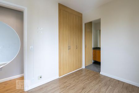 Apartamento para alugar com 67m², 2 quartos e 1 vagaSuite
