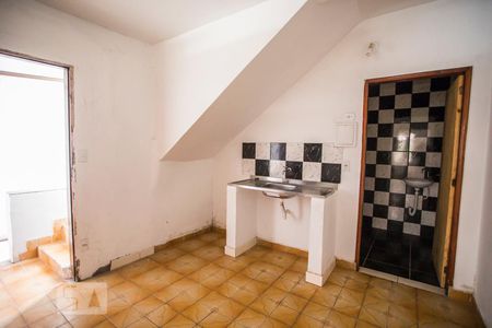 Cozinha de casa para alugar com 1 quarto, 30m² em Vila do Encontro, São Paulo